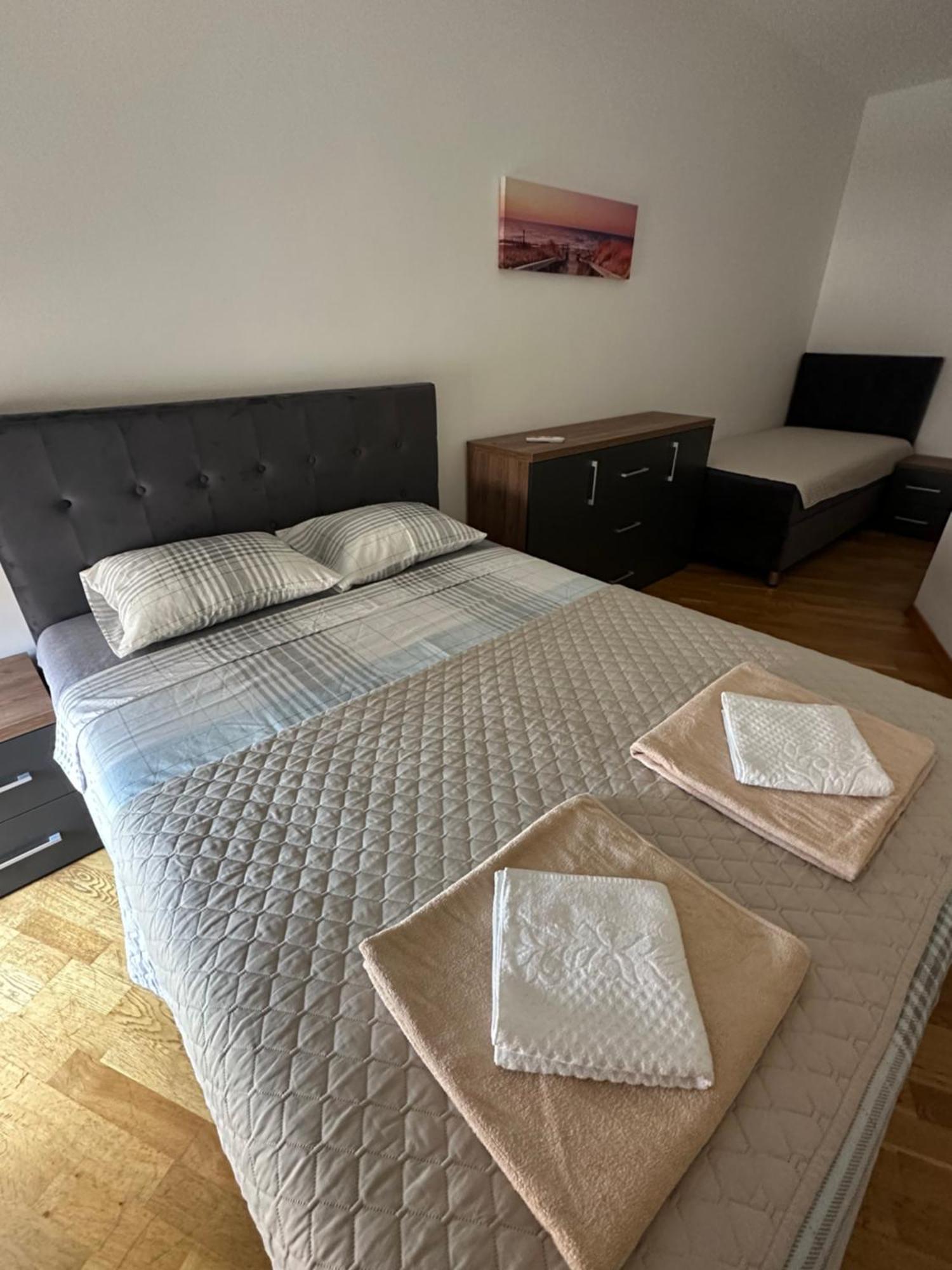 Apartmani Jedro Rafajlovići Εξωτερικό φωτογραφία